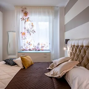 Appartamento Kalbia Or Renovated, Functional, Intimate And, Cagliari